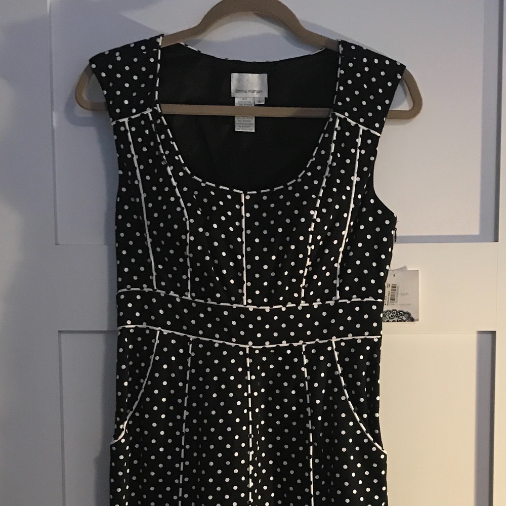 🌻 Summer Sale! 🌻New Donna Morgan Polka Dot Dress